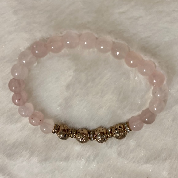 Handmade rose quartz beaded bracelet - Picture 3 of 7